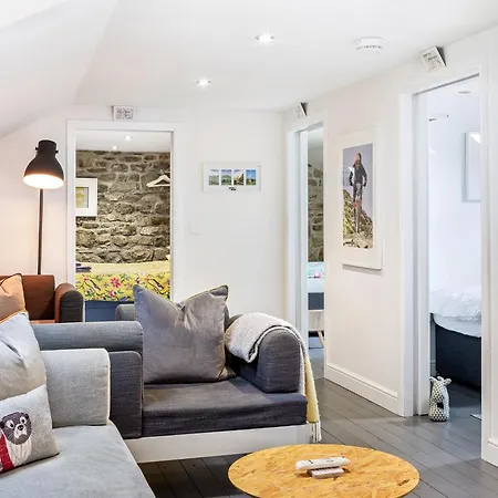 Hawks Barn - Holiday home *